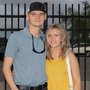 Meet your Posher, Karlie